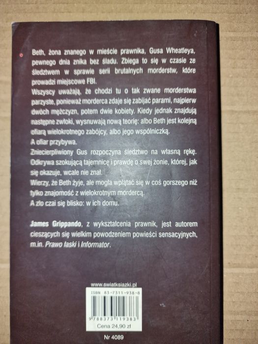 Pod osłoną ciemności James Grippando