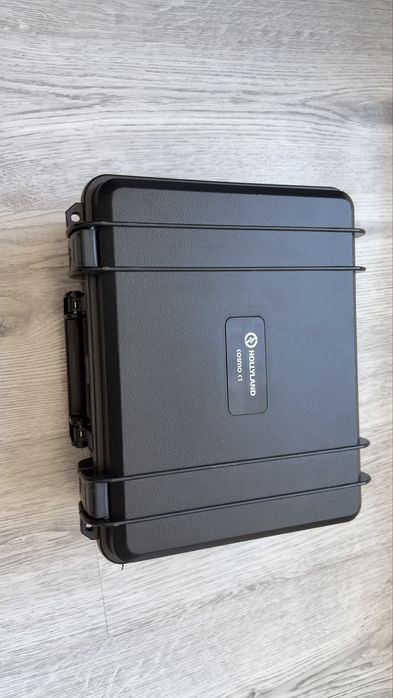 Vaxis , Teradek , Hollyland cosmo c1 (трансмітер) відеосендер