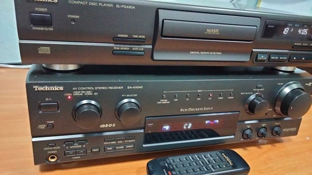 Музыкальный центр Technics SA-AX540 и Technics SL-PG480A