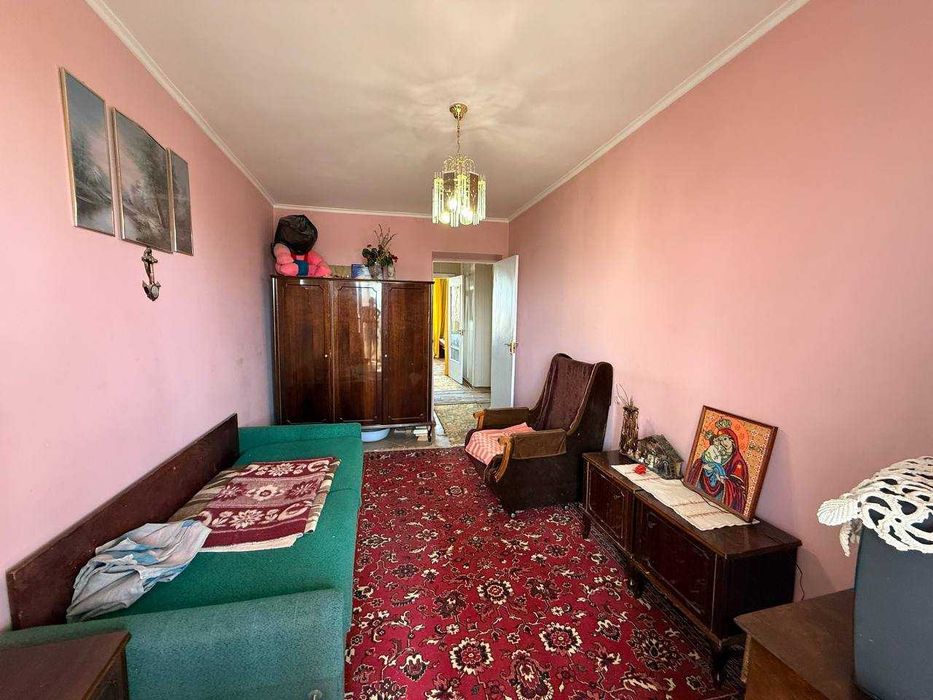 Apartment in Khmelnytskyy - View 3