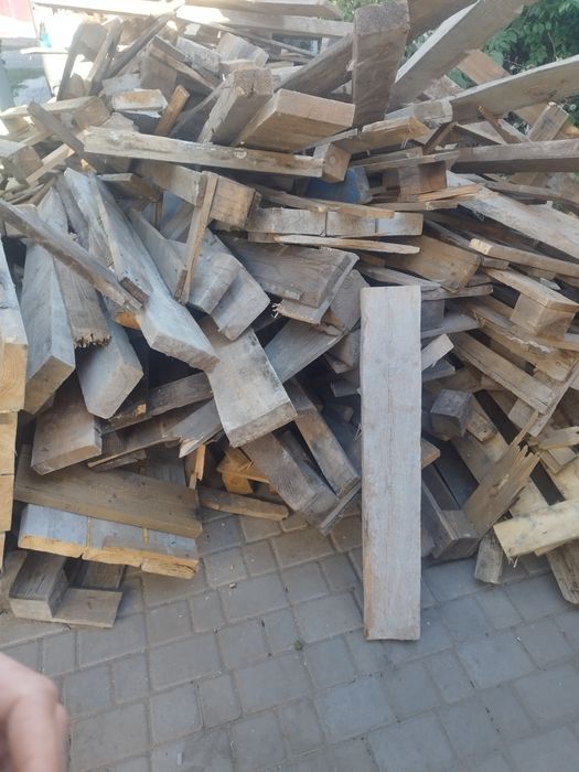 Продам доски поддоны на дрова