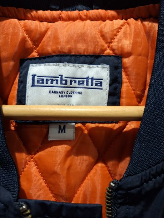 Casaco marca Lambretta