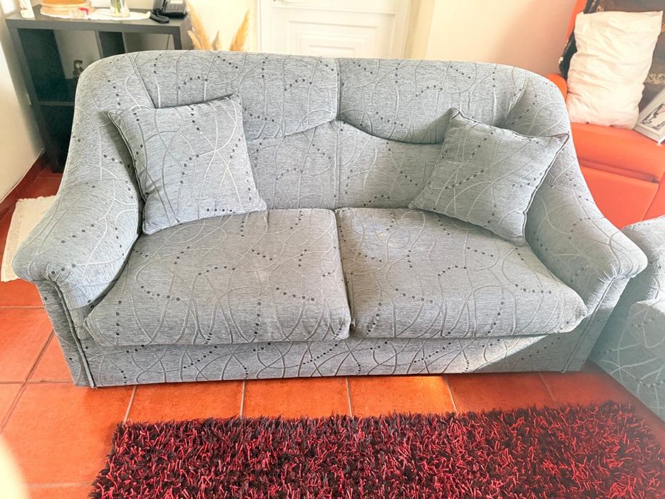 Sofas cinzentos