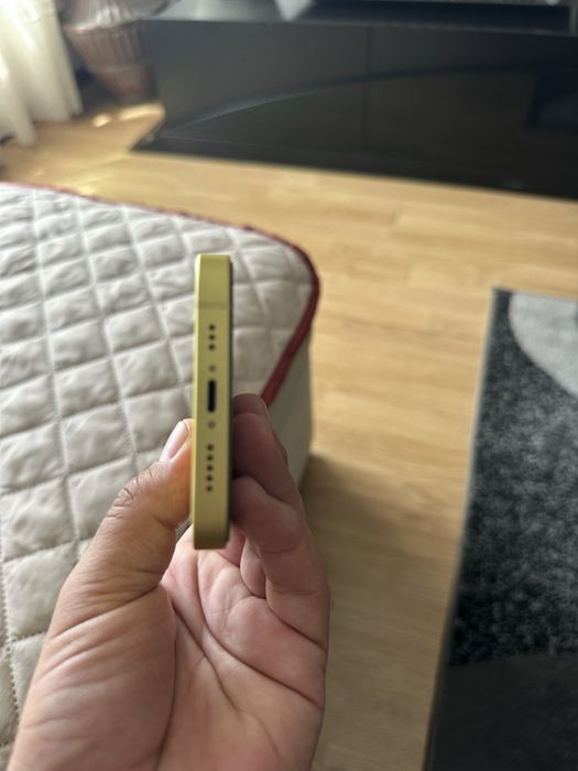 Vendo/Troco Iphone 14 c/ novo