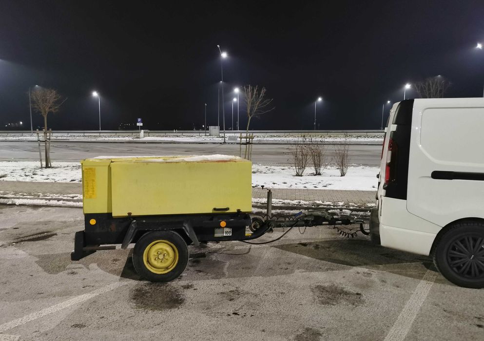 Kompresor Śrubowy Atlas Copco XAS  4,2 m3  Rejestracja