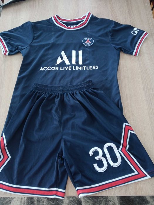 Strój piłkarski Messi Paris Saint Germain roz S