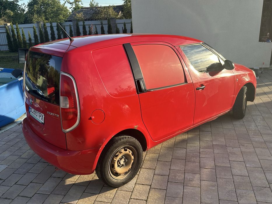 Skoda Praktik 2013 VIN TMB1HB5J6EB600009 фото оголошення 3 з 15