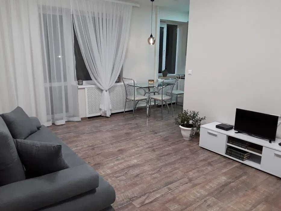 Оренда 1-к квартири на вул. Патріарха Скрипника