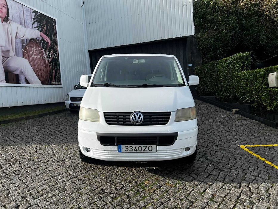 VW Transporter 1.9 TDI 9 Lugares