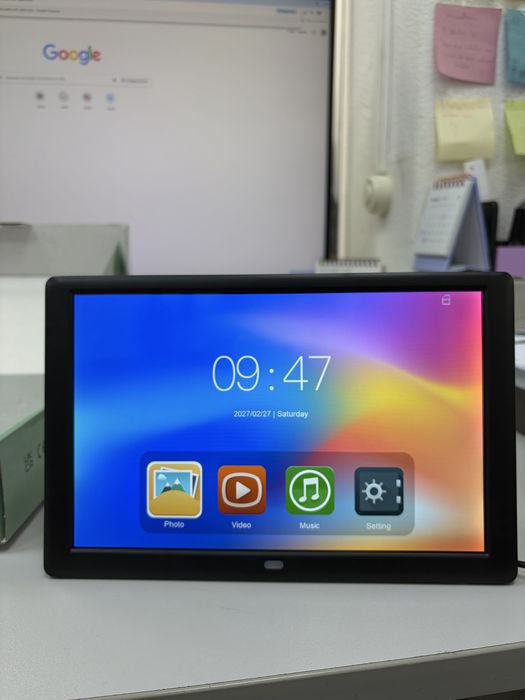 Moldura digital nova + Cartão de Memória 32 GN