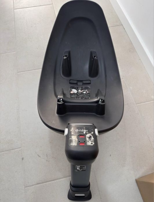 Cybex sirona M2 i-size 0-18 kg