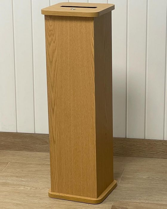 Gazofilácio em Madeira