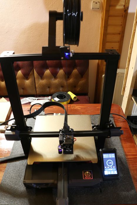 Creality Ender 3 S1 Plus — великий 3D‑принтер у відмінному стані