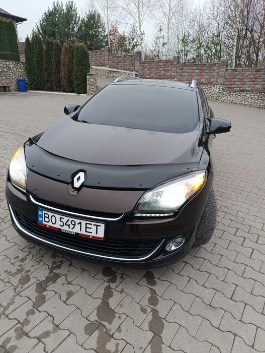 Продам машину renault megane 3