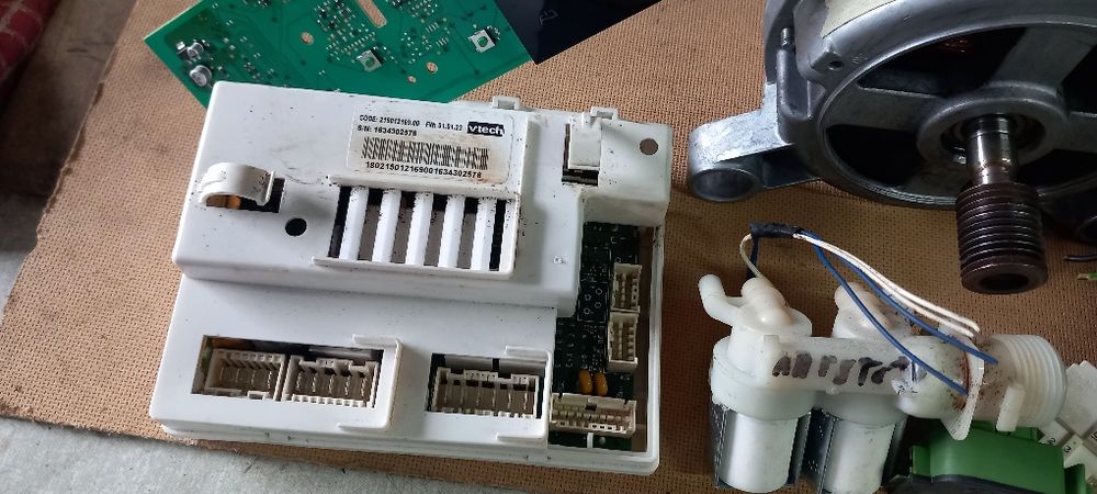 Peças de máquina de lavar roupa ariston