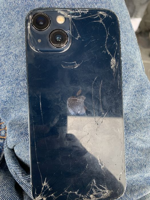 Iphone 13 не робочий
