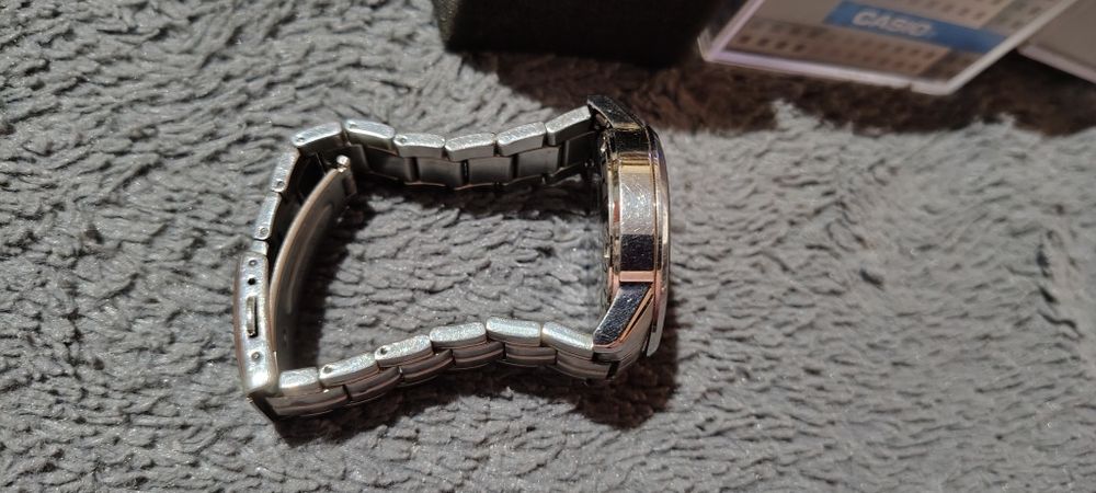 Часы Casio Beside
