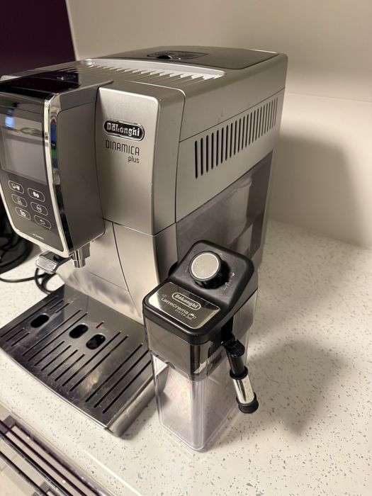 Ekspres De’Longhi Dinamica Plus