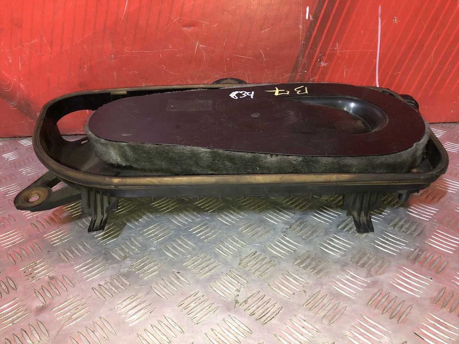 Корпус повітряного фільтра BMW 7 F01 дизель 3,0 бмв 7 ф01