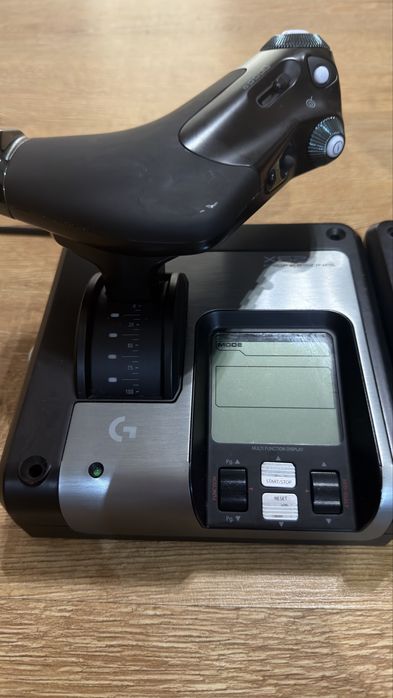 Logitech x52 pro джойстик і руд