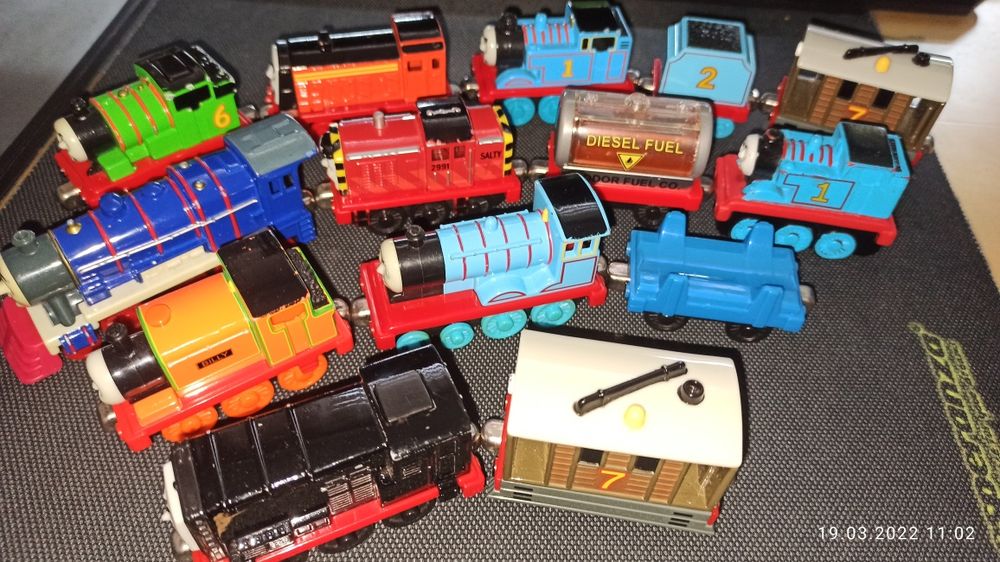 Ogromny zestaw FISHER-PRICE Tomek i przyjaciele seria "Take N Play "