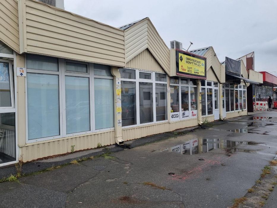 Здам ролет під торгівлю, метро Почайна