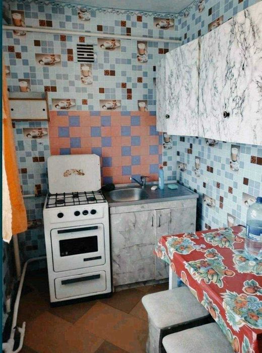 Продаю 1 кімнатну квартиру. Район ЦРБ