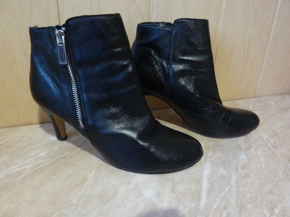Okazja! Super botki obcas skóra naturalna r.38 Miss KG
