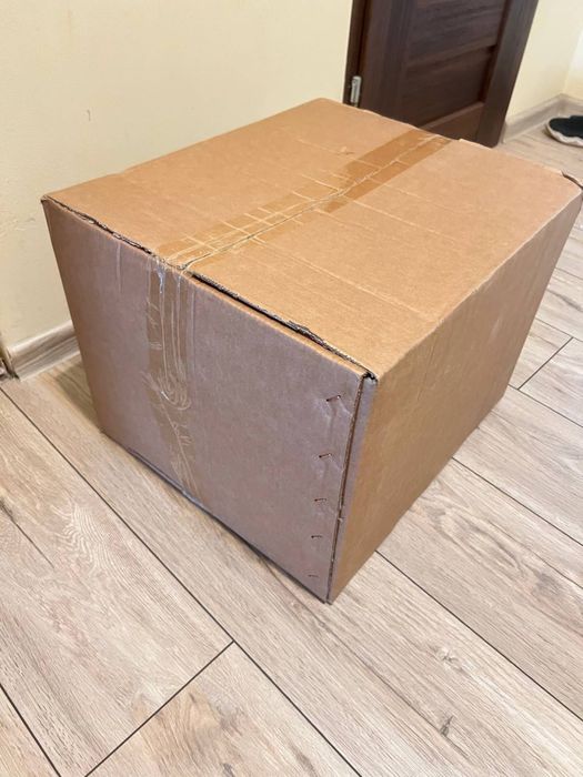 5-warstwowe pudełka (karton) 44 x 38 x 34 cm używane