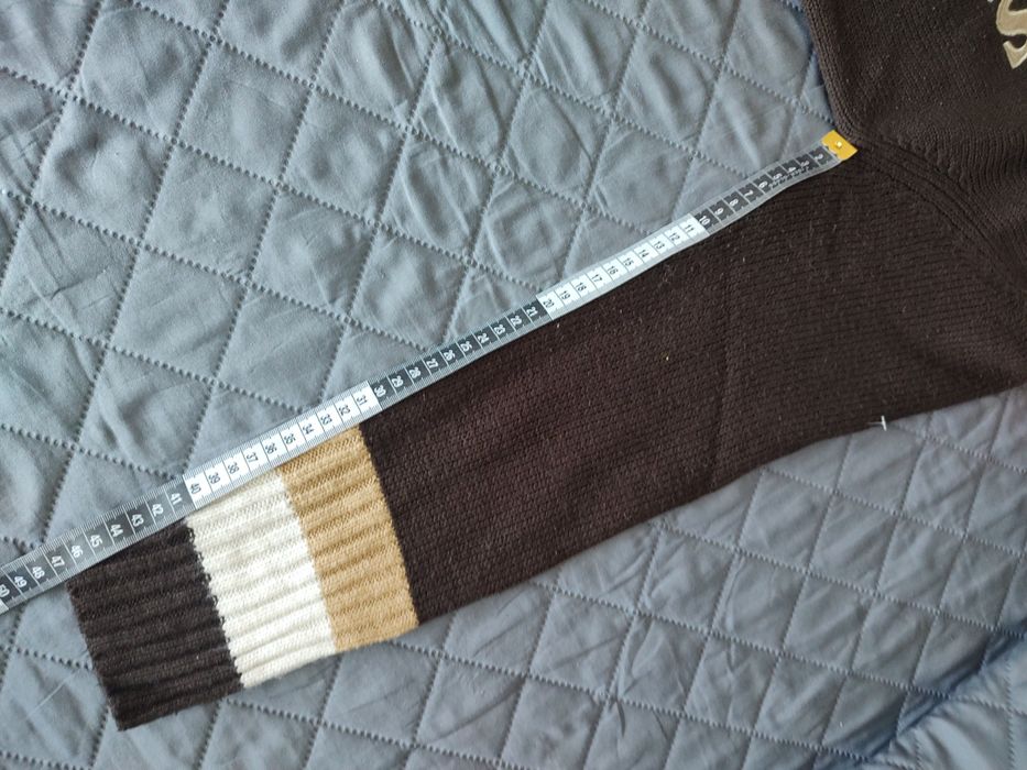 Sweter z napisem Queen Broadway M