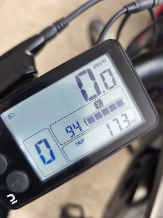 Bicicleta elétrica trekking Riverside