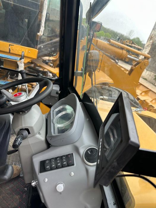 Caterpillar 444F2 (2026)
