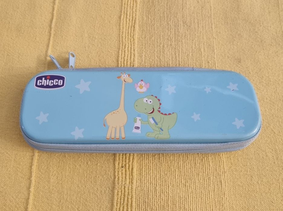 Estojo Chico em bom estado