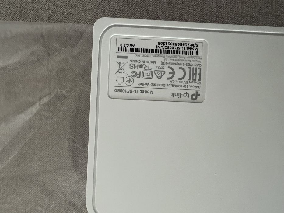 TP-Link 8-Port 10/100Mbps Desktop Switch64585105476226122