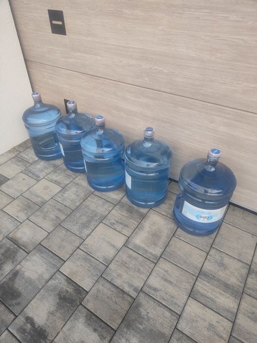Woda w butlach 18,9l 5szt