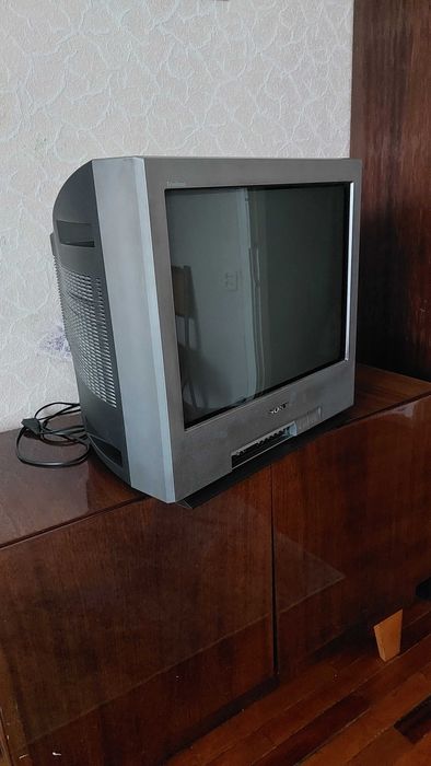 Продам телевізор SONY б/у в робочому стані