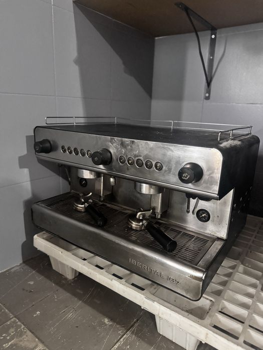 Maquina cafe industrial + moinho