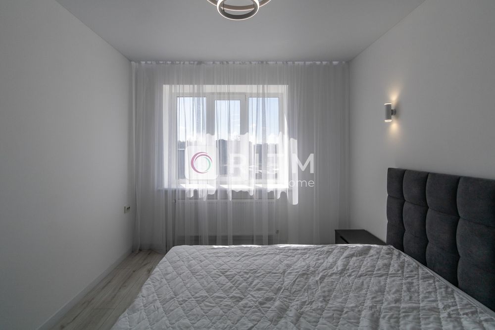 Здається в оренду квартира з меблями і технікою в центрі міста