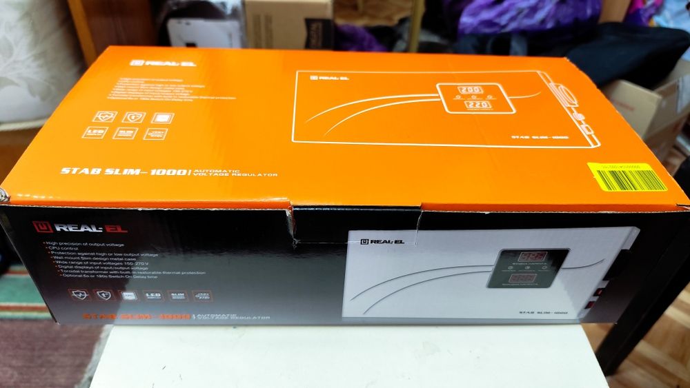 Стабілізатор напруги 1000ВА
