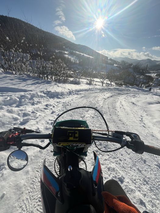 Продам  або обміняю мотоцикл кові адванс 250