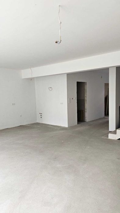 Dom w zabudowie szeregowej-Kolumna