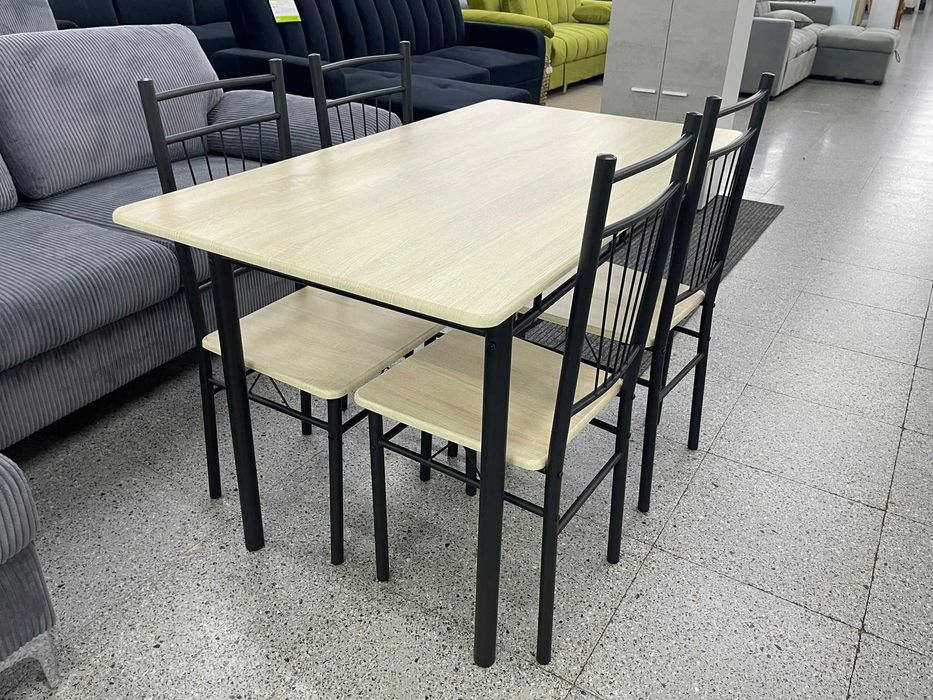 Mesa + 4 cadeiras de cozhina/restaurantes Paga na ato entrega