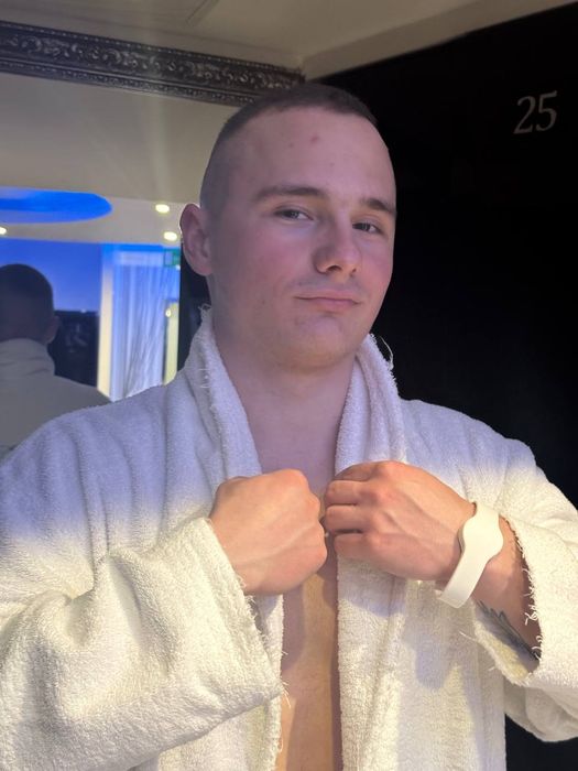 Массаж для чоловіків та жінок