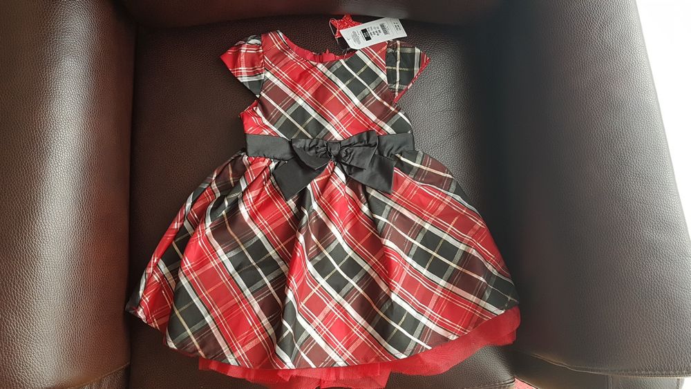 Piękna sukienka dziewczęca rozm 80 Smyk Cool Club