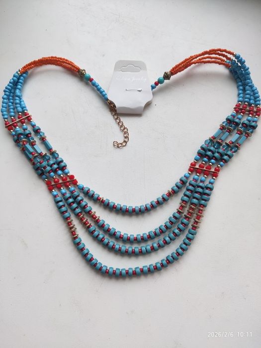 Коралі до вишиванки.