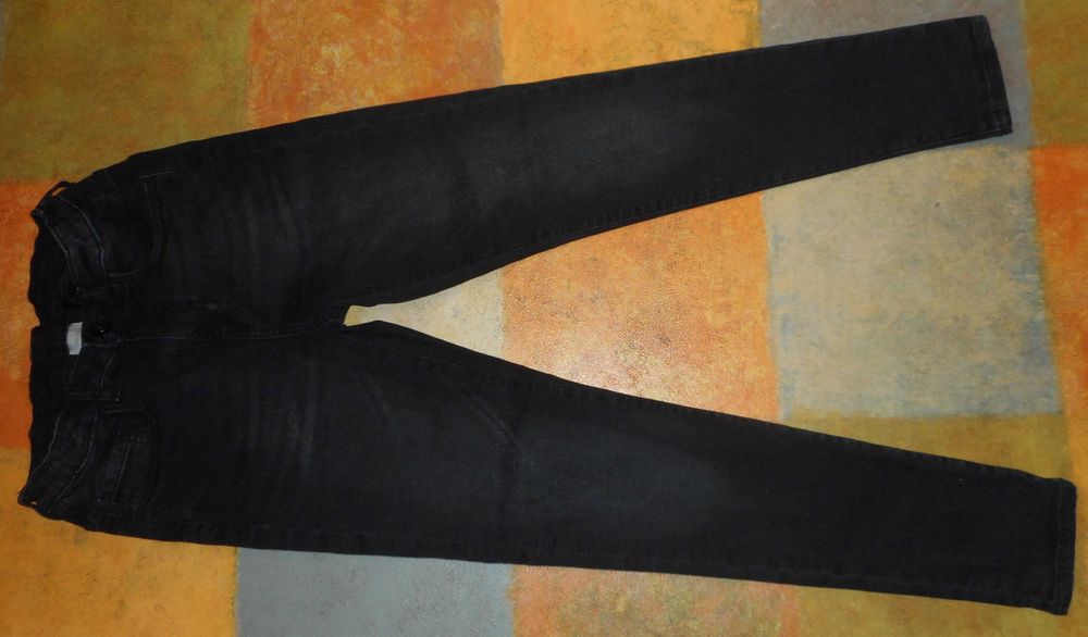ZARA 152 SPODNIE DZIECIĘCE JEANSY mocne CZARNE bardzo dobry stan