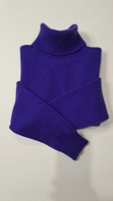 Жіночий кашеміровий светер MADELEINE розмір S