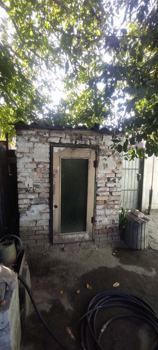 Продам частину будинку 40 м. кв. у хорошому житловому стані!