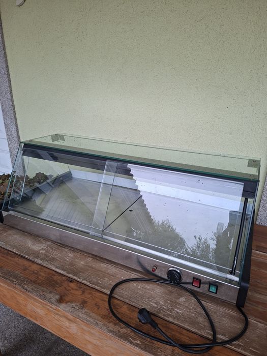 Vitrine aquecida