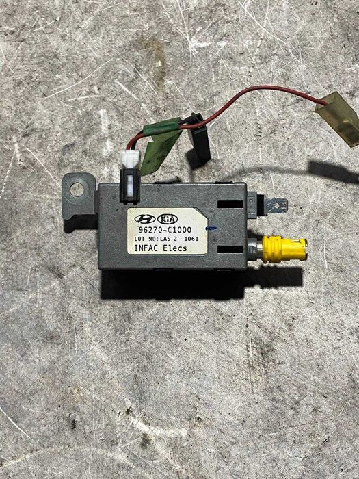 Підсилювач антени модуль Hyundai Sonata LF 96270C1000